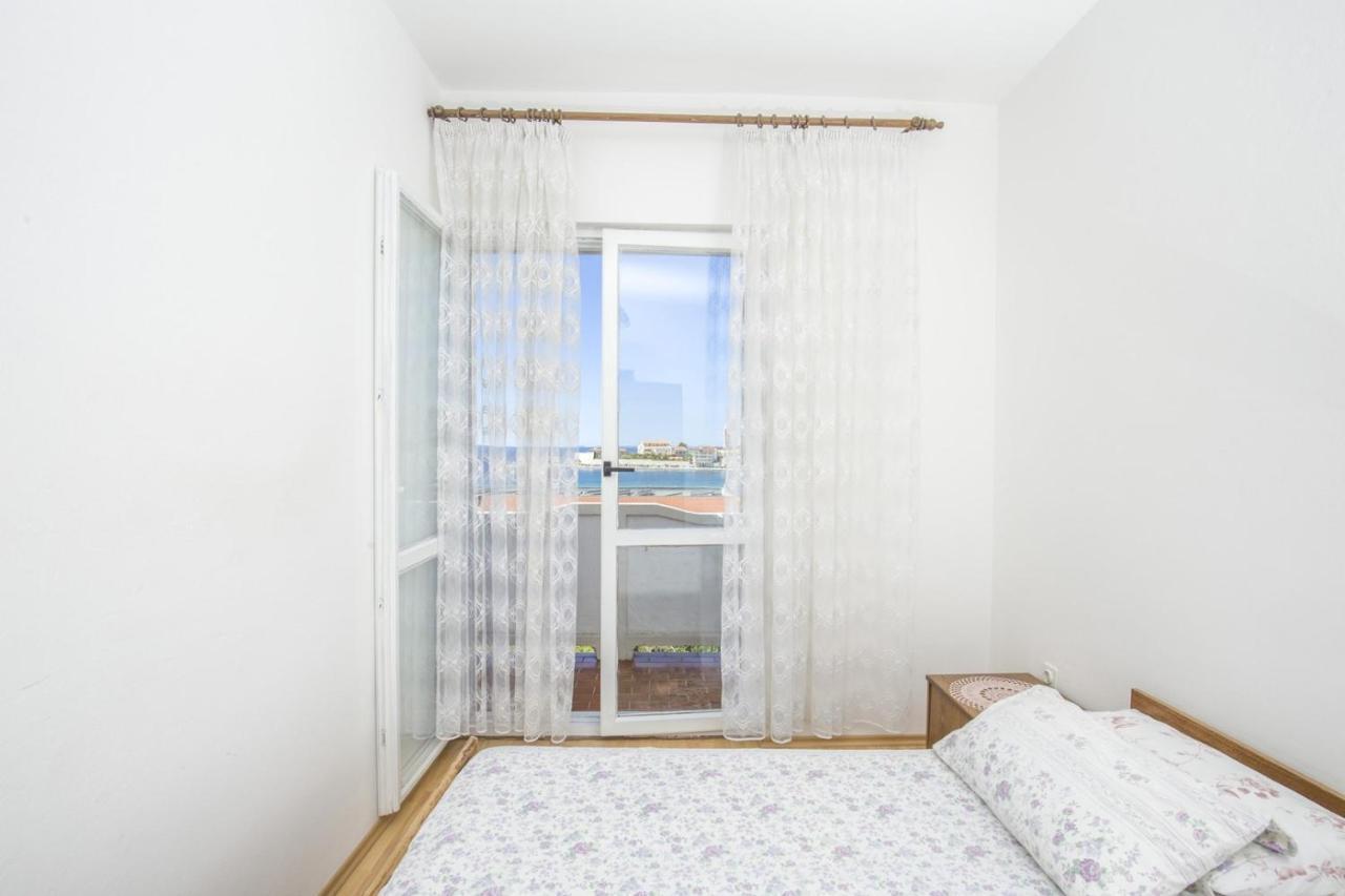 Rooms Padovan Banjol Εξωτερικό φωτογραφία