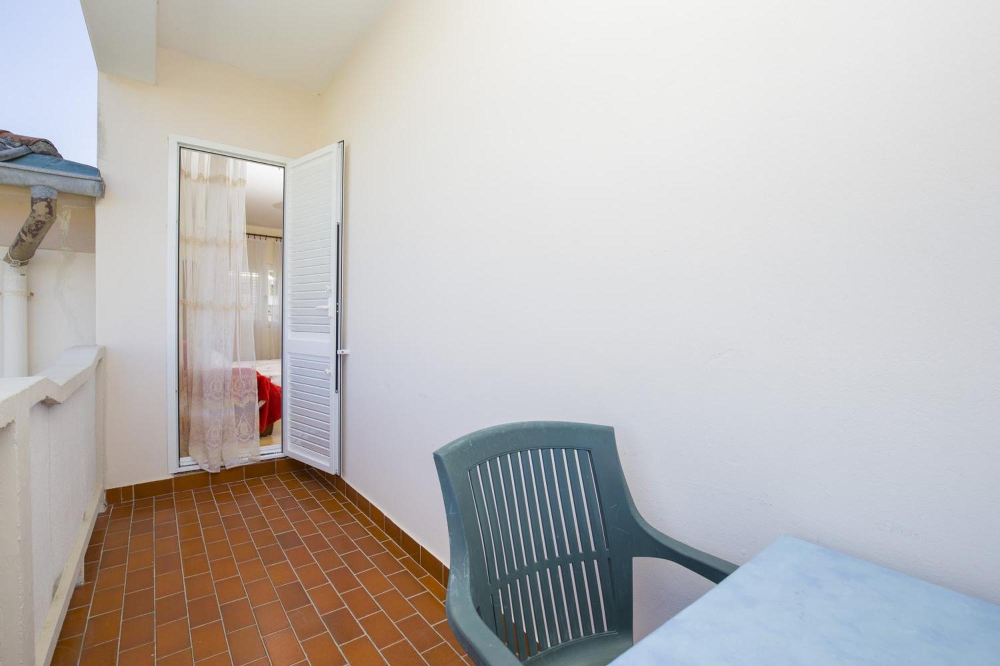 Rooms Padovan Banjol Εξωτερικό φωτογραφία