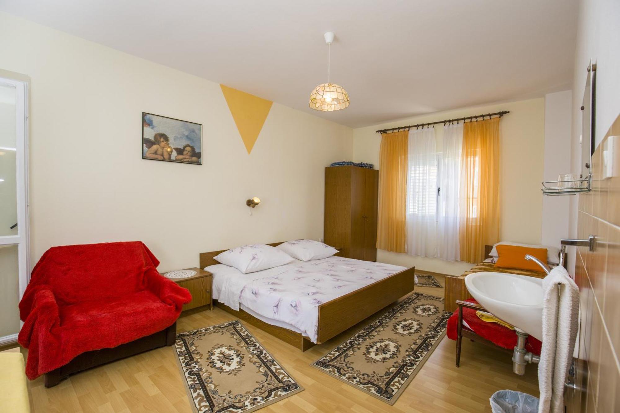 Rooms Padovan Banjol Εξωτερικό φωτογραφία