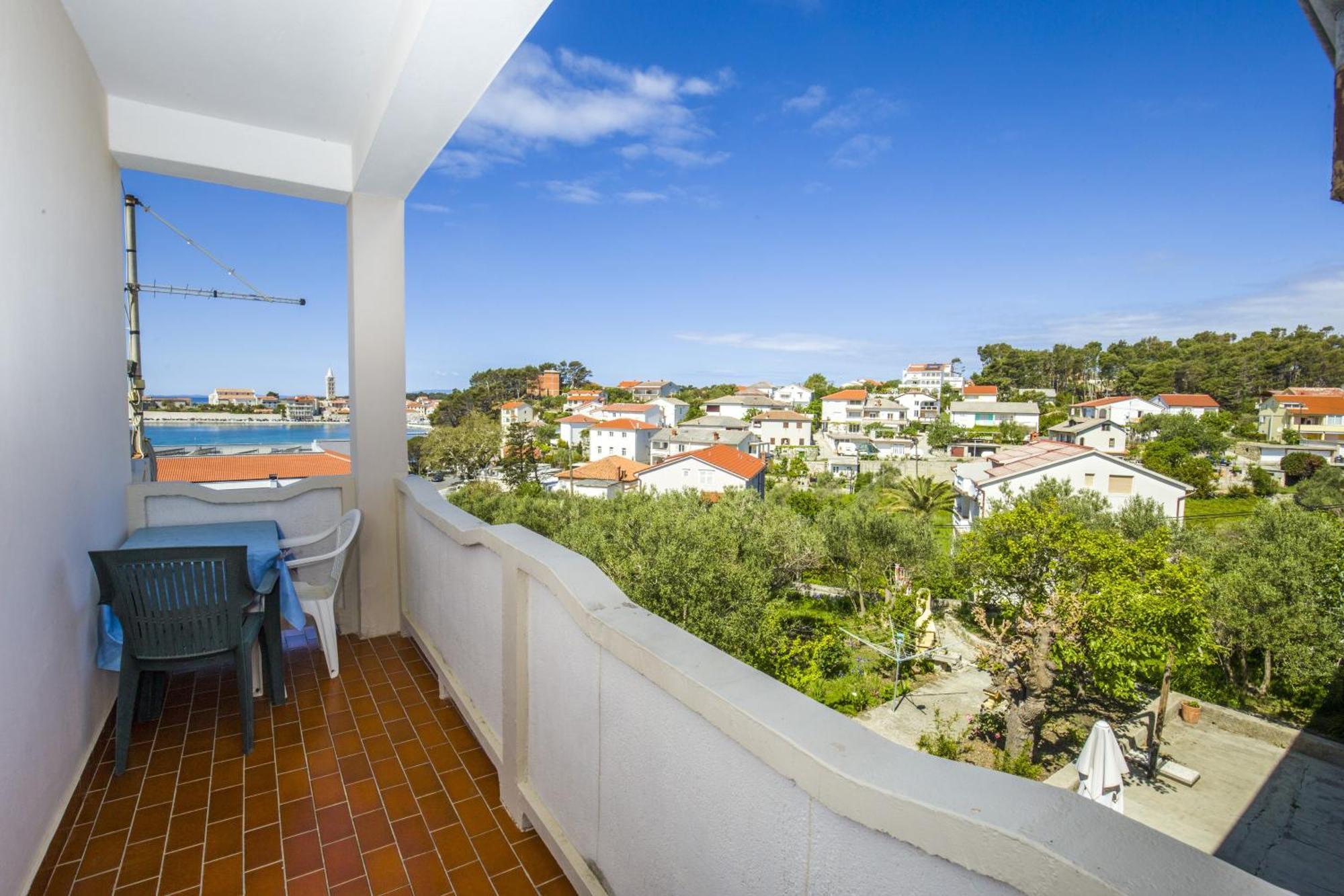 Rooms Padovan Banjol Εξωτερικό φωτογραφία